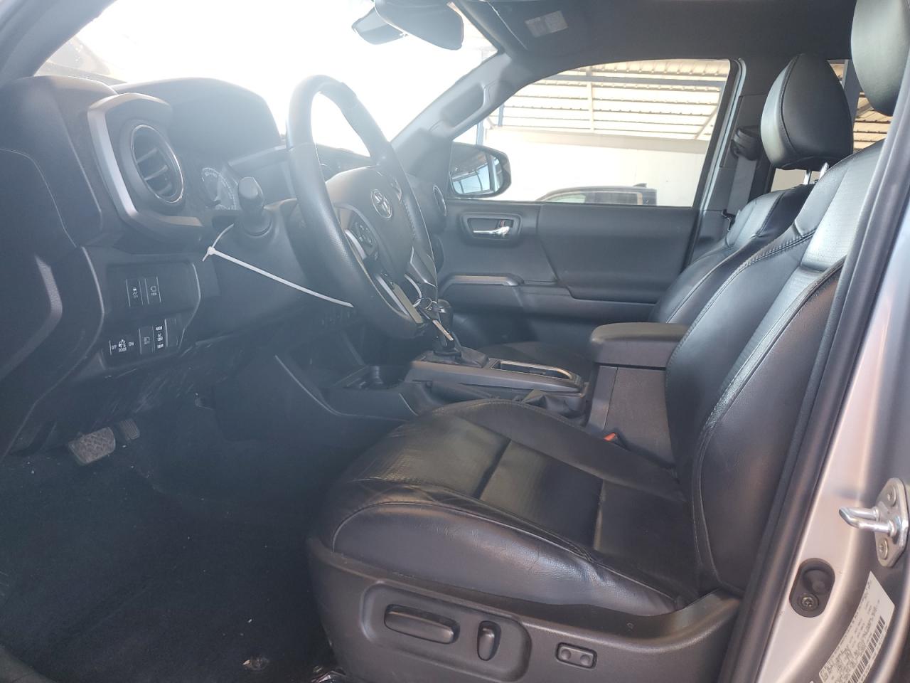 TOYOTA TACOMA DOUBLE CAB