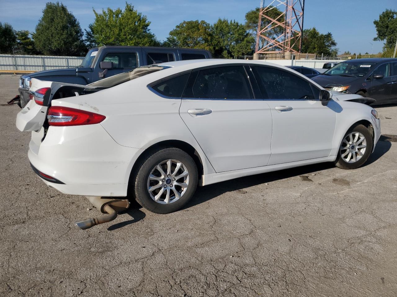 FORD FUSION S