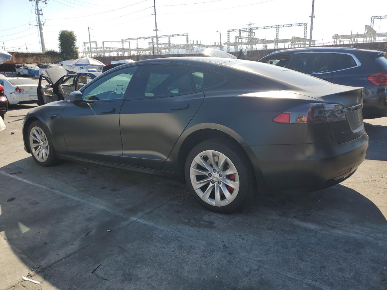 TESLA MODEL S