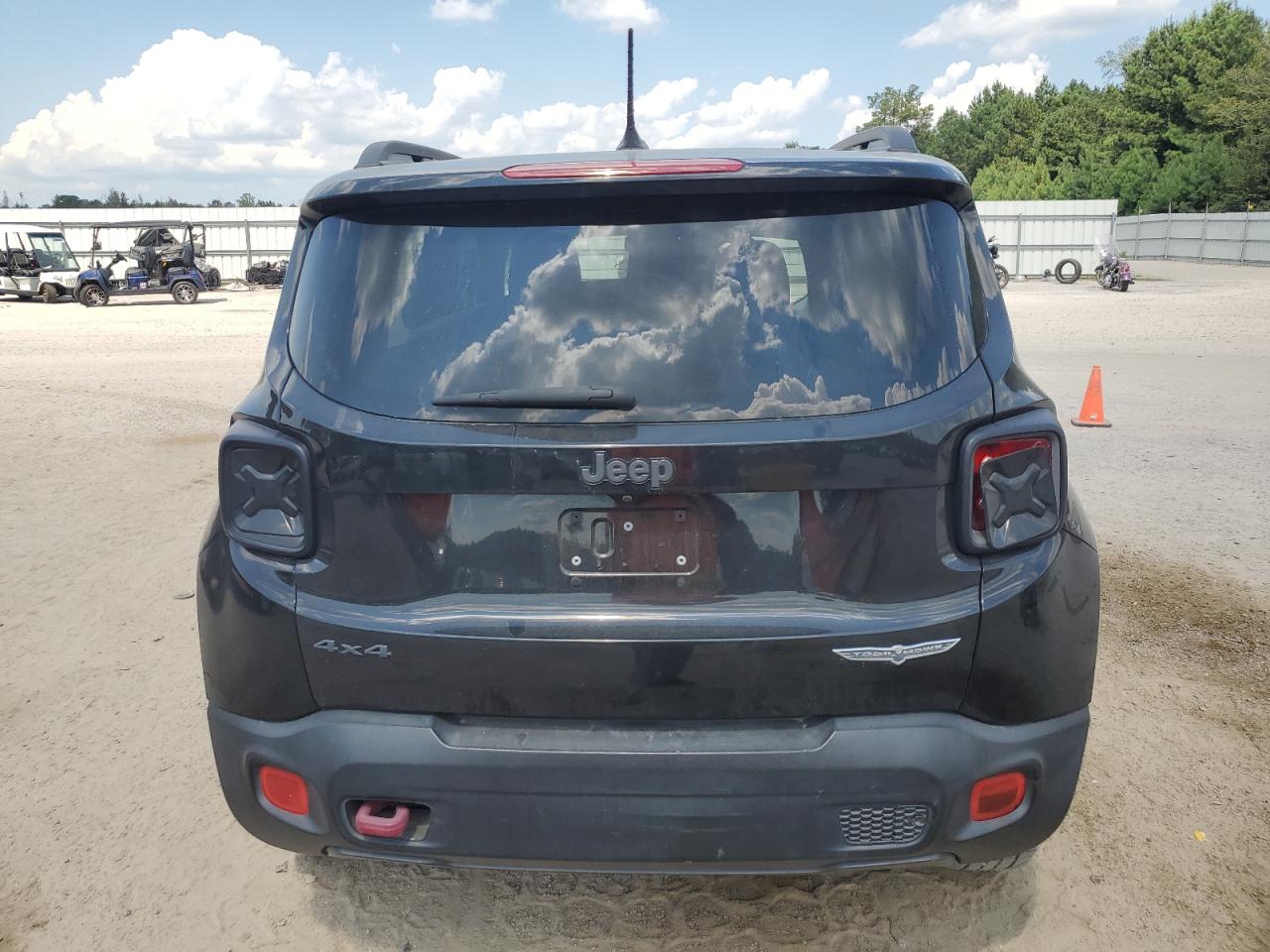 JEEP RENEGADE TRAILHAWK