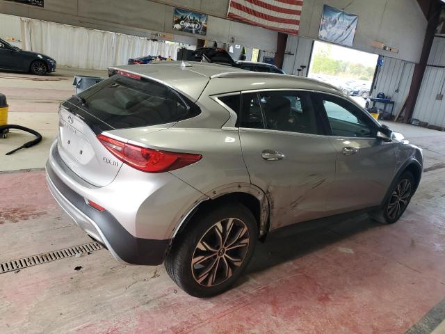 2017 INFINITI QX30 BASE SJKCH5CR2HA025918
