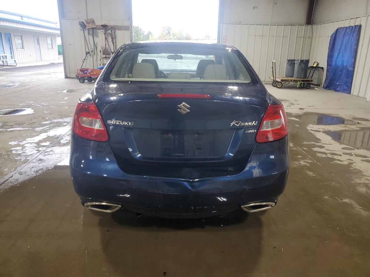 SUZUKI KIZASHI SE