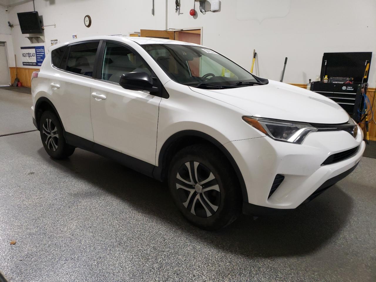 Lot #3312334787 2018 TOYOTA RAV4 LE