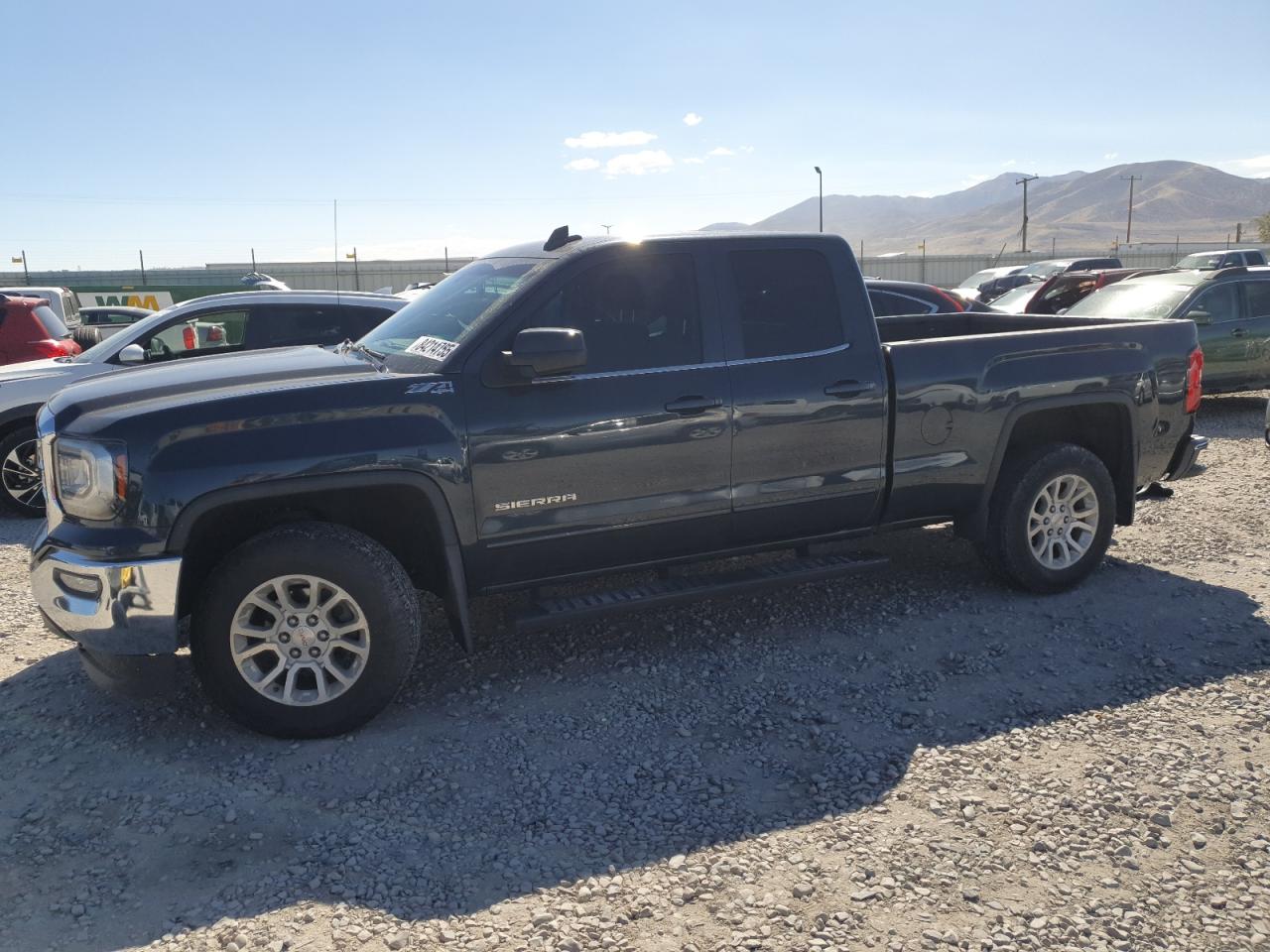 GMC SIERRA 1500 K1500 SLE