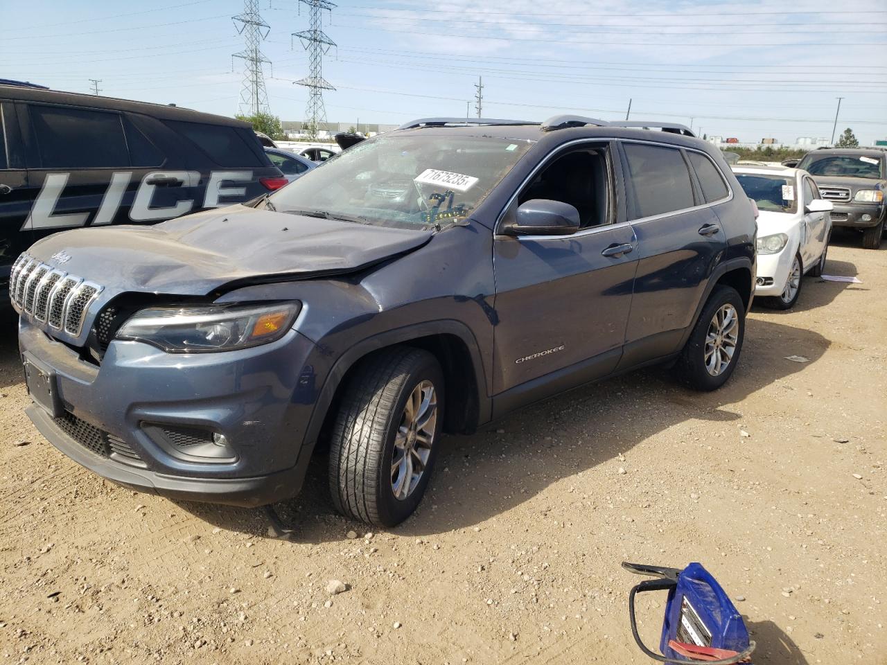  Salvage Jeep Grand Cherokee