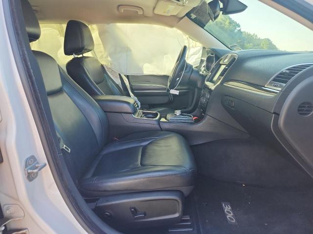 2015 CHRYSLER 300 LIMITED 2C3CCAAG5FH743686