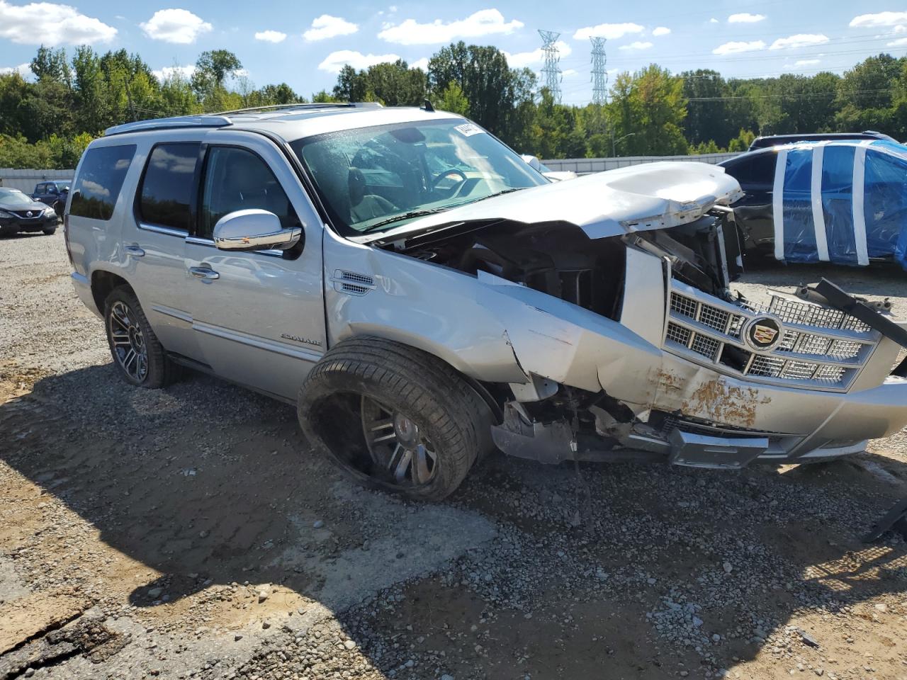 CADILLAC ESCALADE PREMIUM