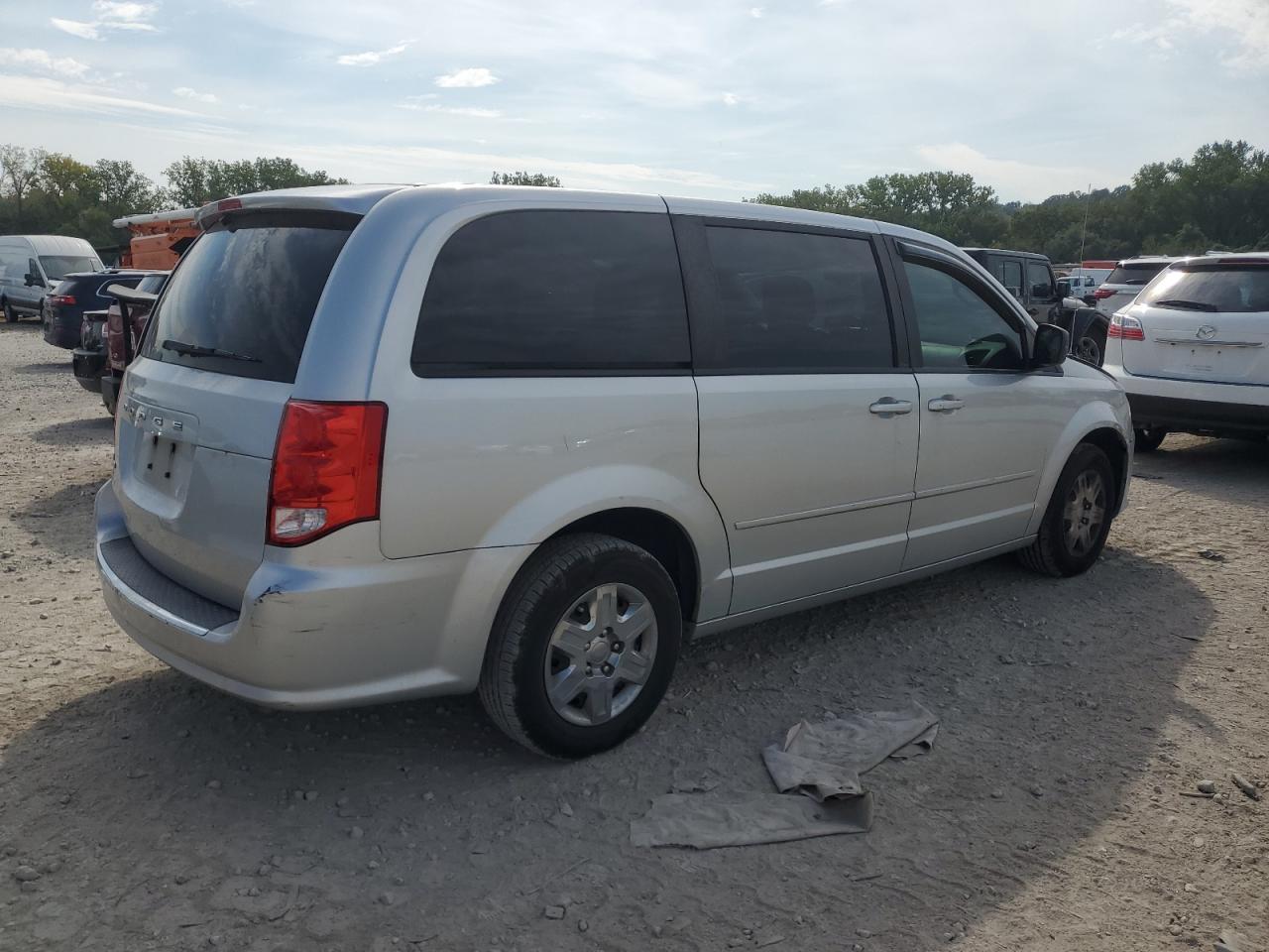 DODGE GRAND CARAVAN SE