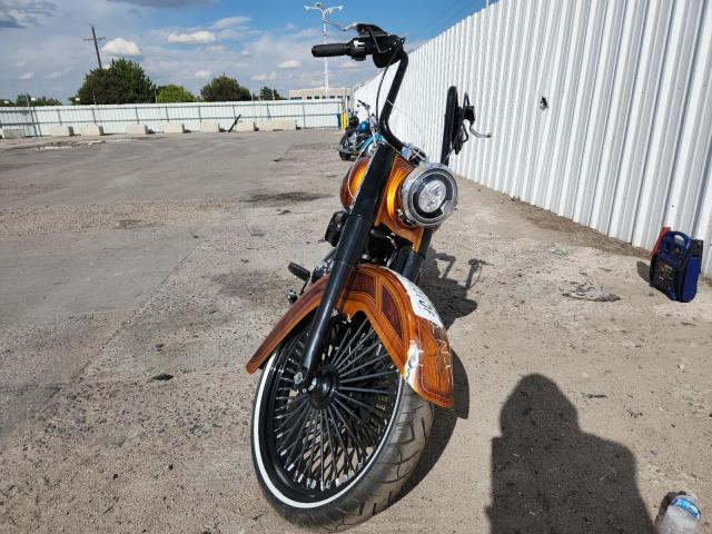 2018 HARLEY-DAVIDSON FLHCS HERI 1HD1YBK19JC068648