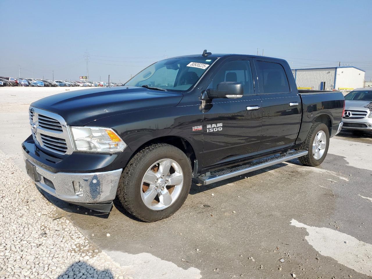 RAM 1500 SLT