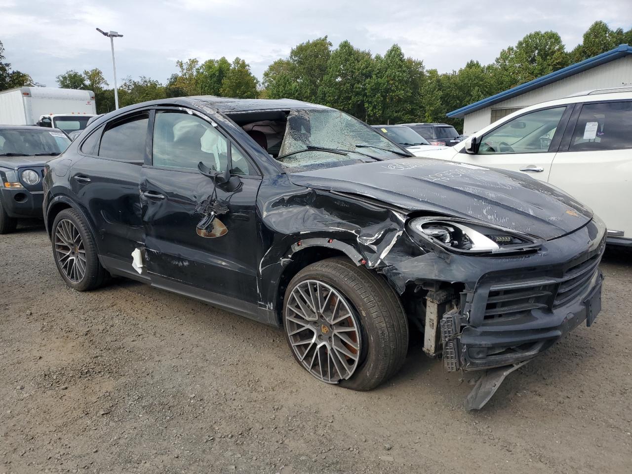 Lot #3246114108 2021 PORS CAYENNE COUPE