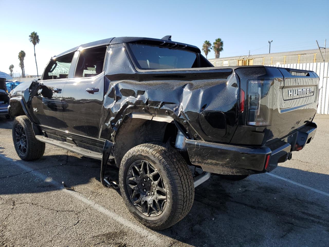 Lot #3317055983 2025 GMC HUMMER PIC