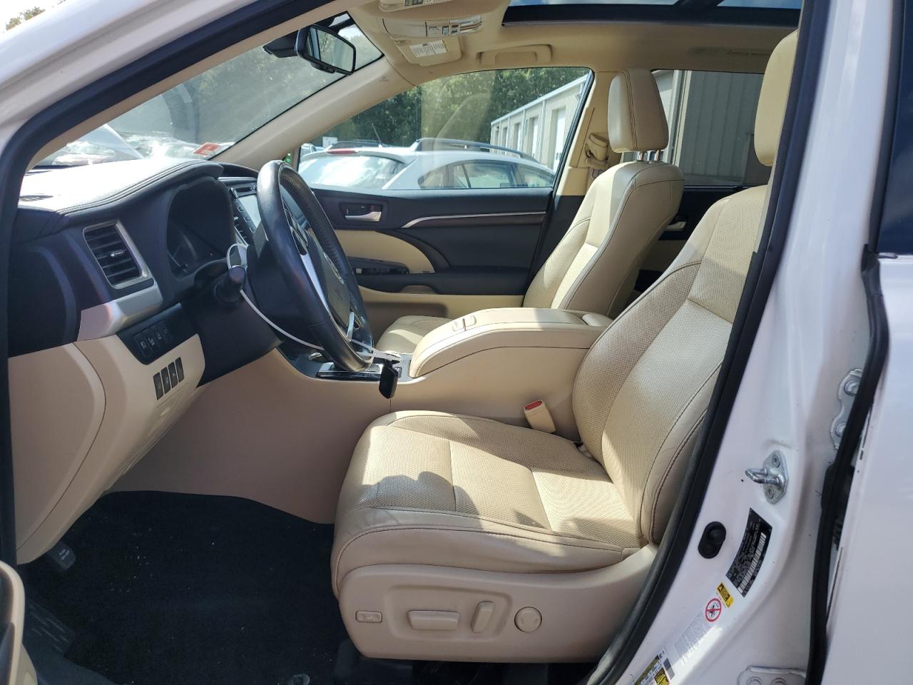 Lot #3254547151 2016 TOYOTA HIGHLANDER LIMITED