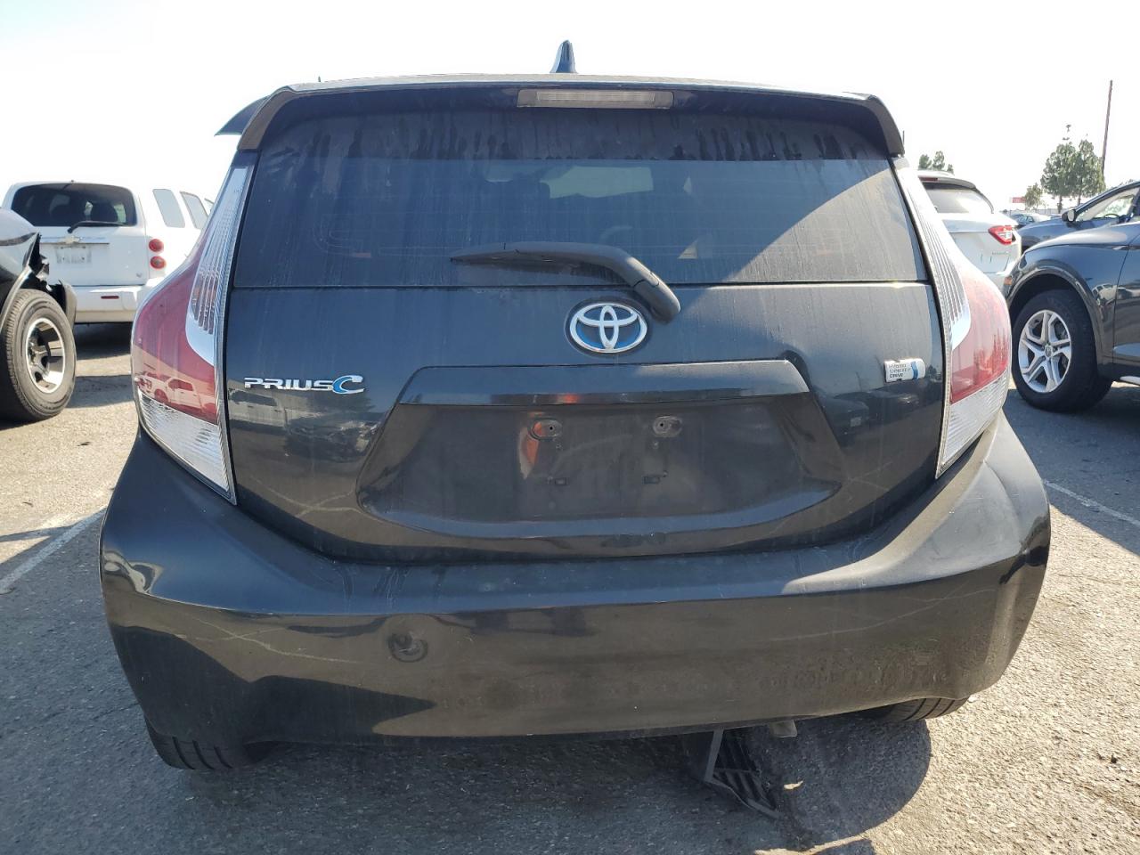 TOYOTA PRIUS C