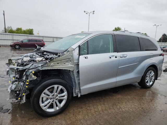 Global Auto Auctions: 2024 TOYOTA SIENNA LIM