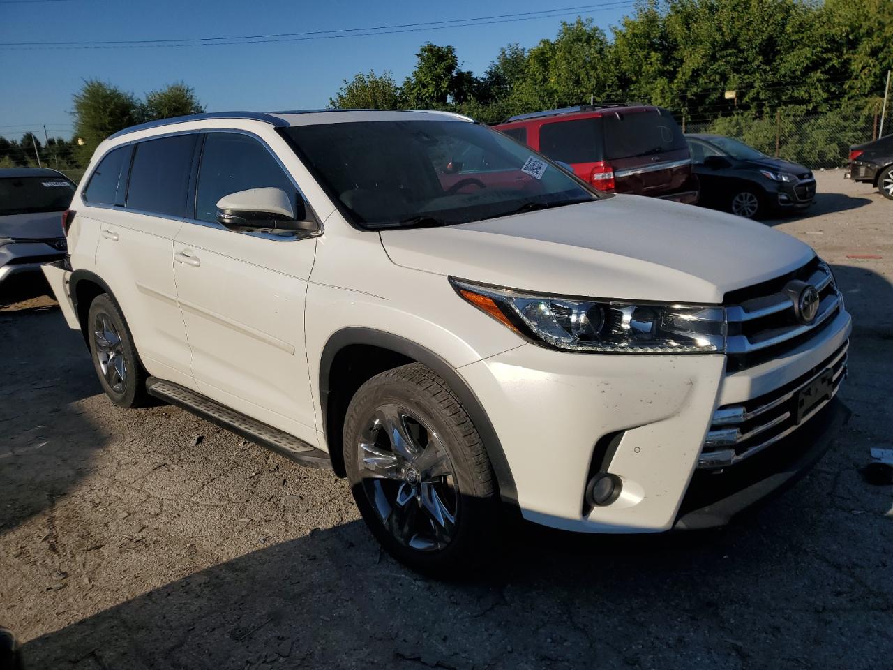 TOYOTA HIGHLANDER LIMITED