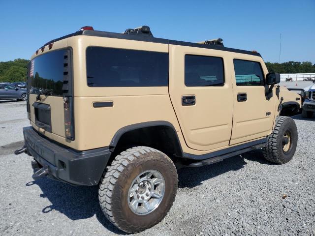 HUMMER H2 2004 tan  gas 5GRGN23UX4H119707 photo #4