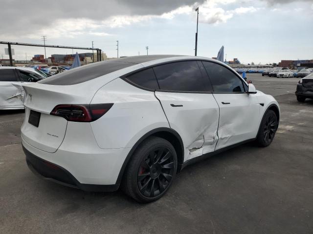 2023 TESLA MODEL Y 7SAYGDEE9PA071588
