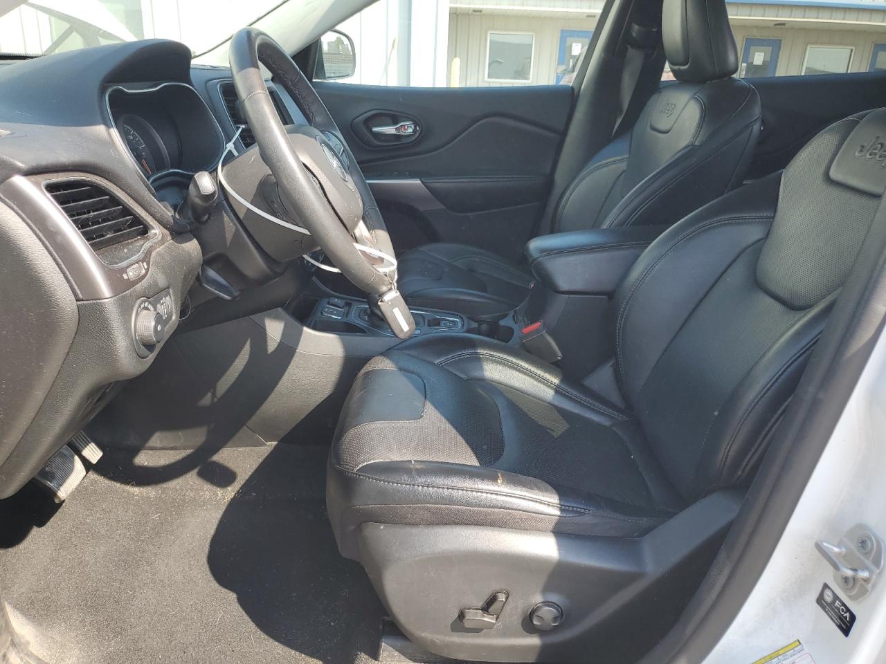 JEEP GRAND CHEROKEE LATITUDE LUX