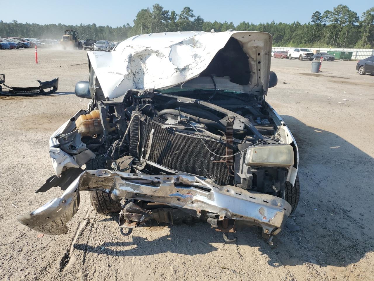 Lot #3285650276 2004 CHEVROLET AVALANCHE