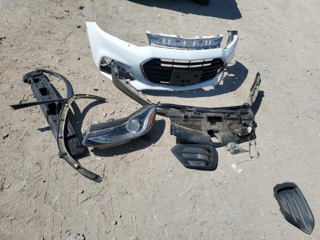 2019 CHEVROLET TRAX 1LT - 3GNCJLSB6KL370098