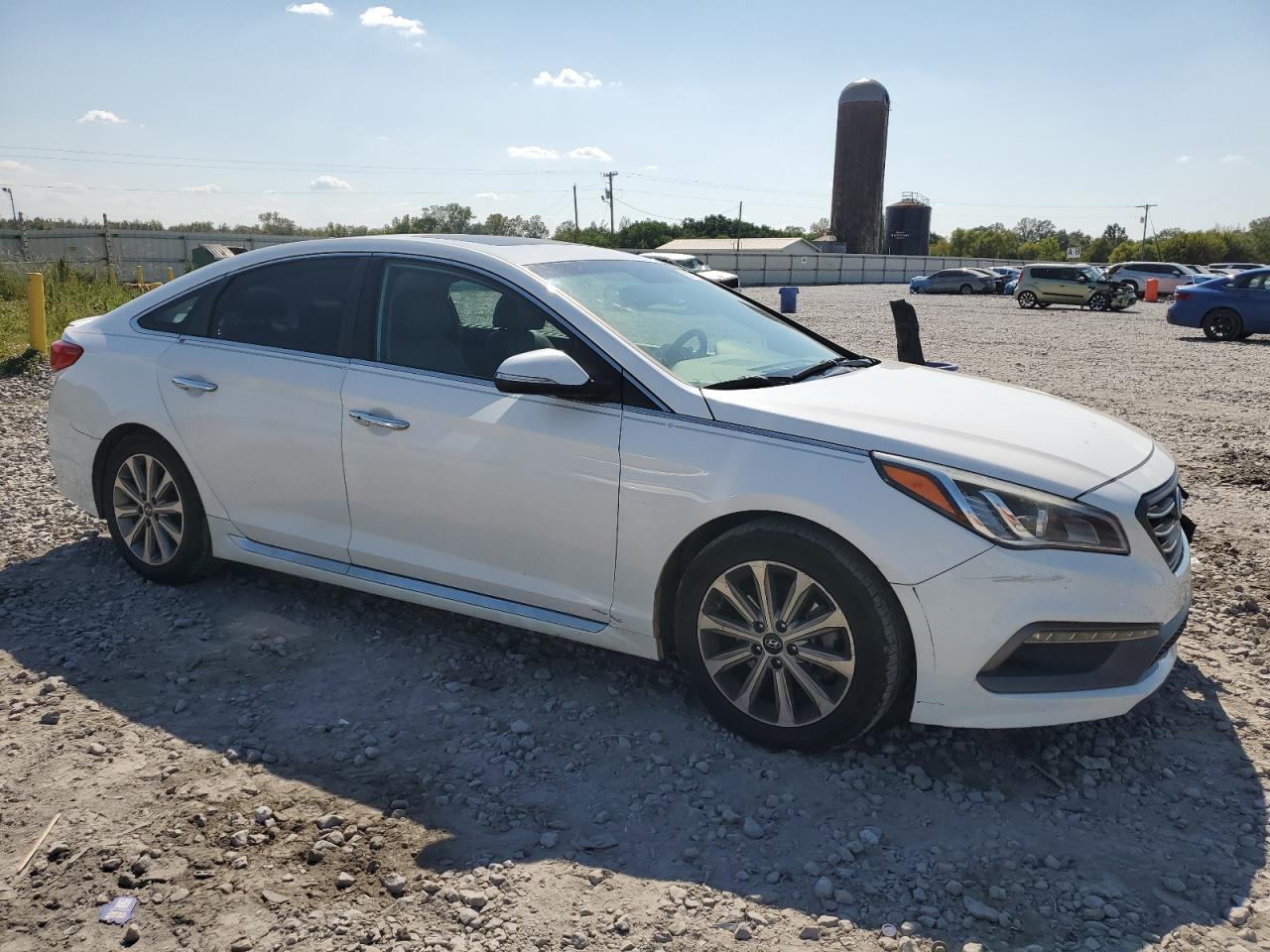 HYUNDAI SONATA SPORT