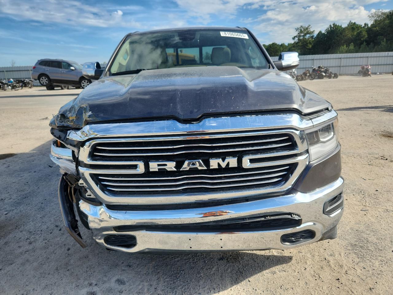 RAM 1500 LARAMIE