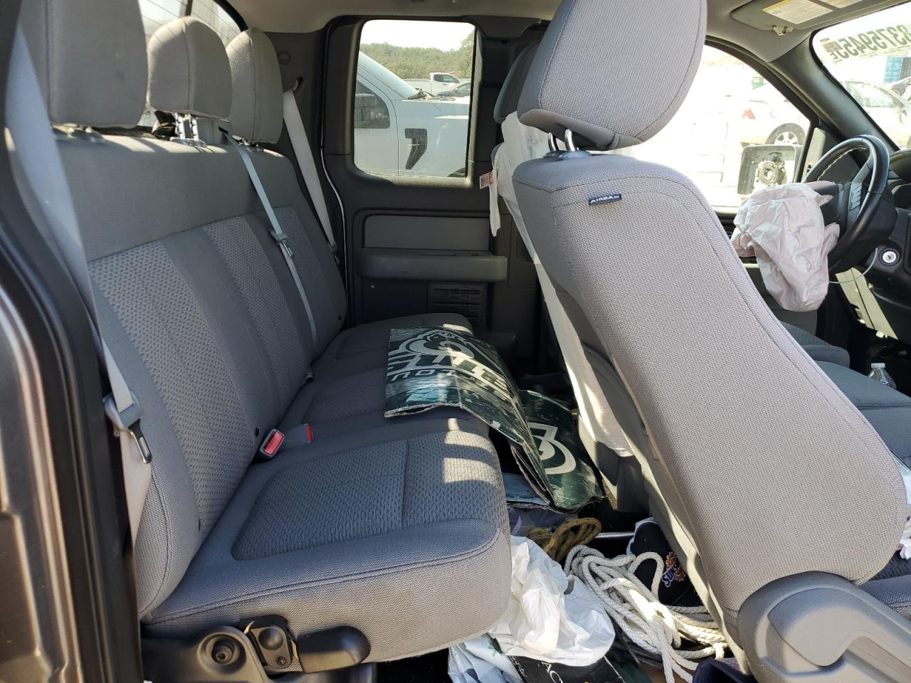 FORD F-150 SUPER CAB