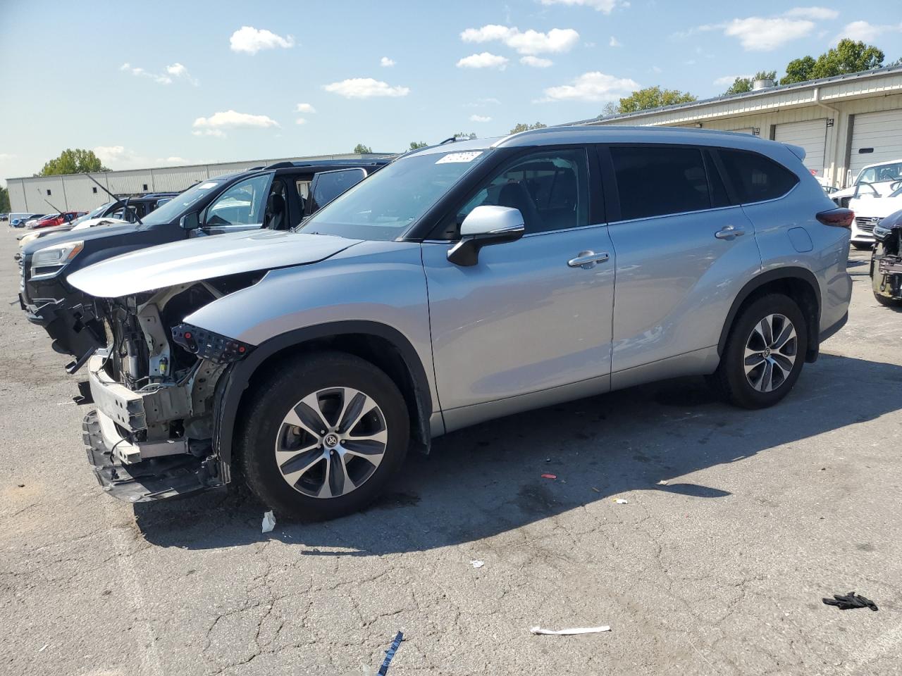 TOYOTA HIGHLANDER LE