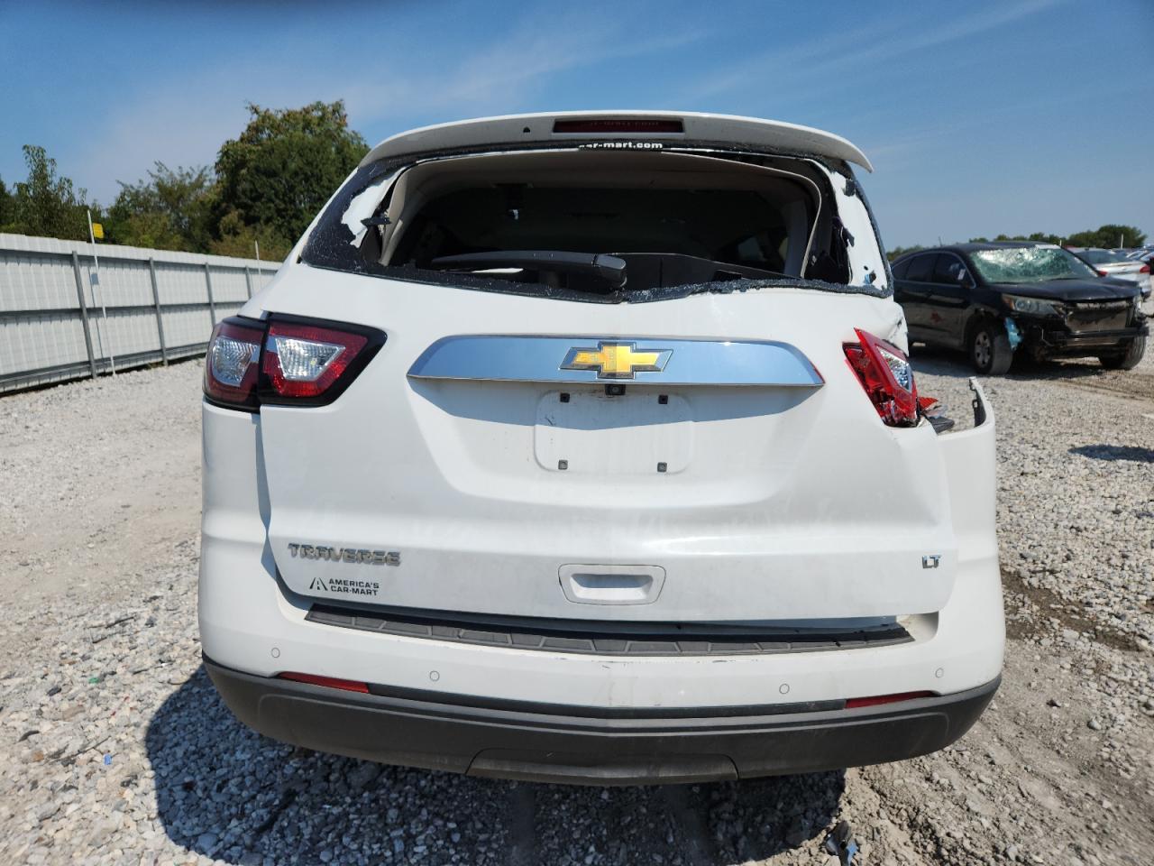 CHEVROLET TRAVERSE LT