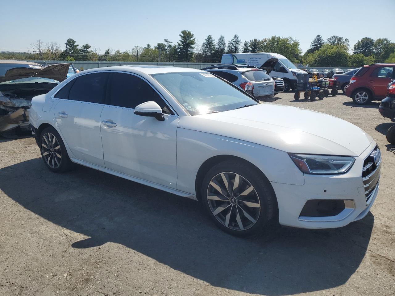 AUDI A4 PREMIUM 40