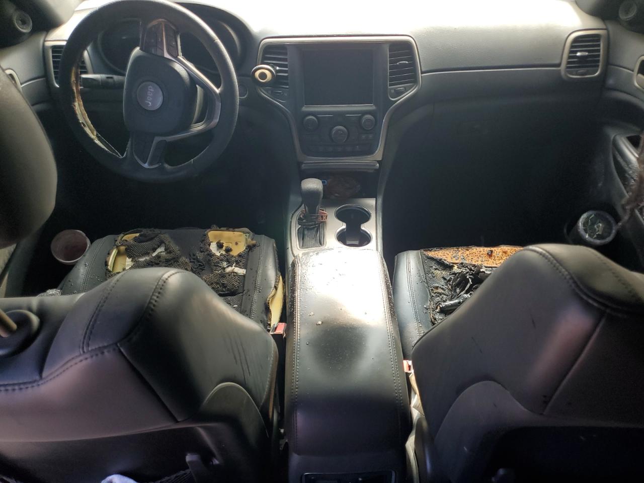 JEEP GRAND CHEROKEE LAREDO