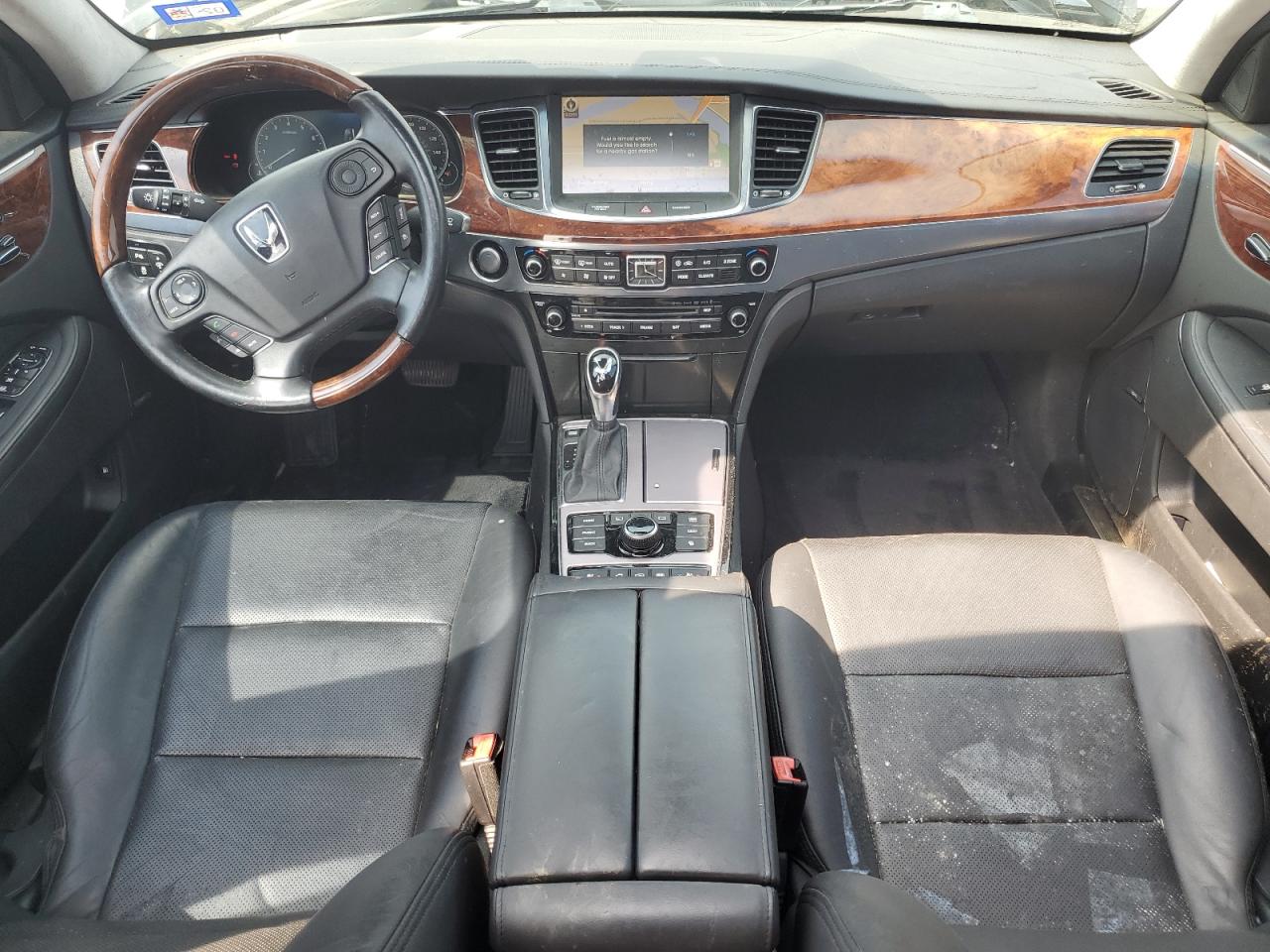 HYUNDAI EQUUS SIGNATURE