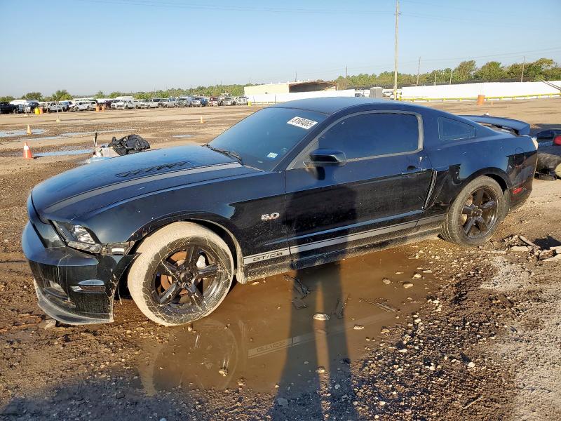 FORD MUSTANG GT