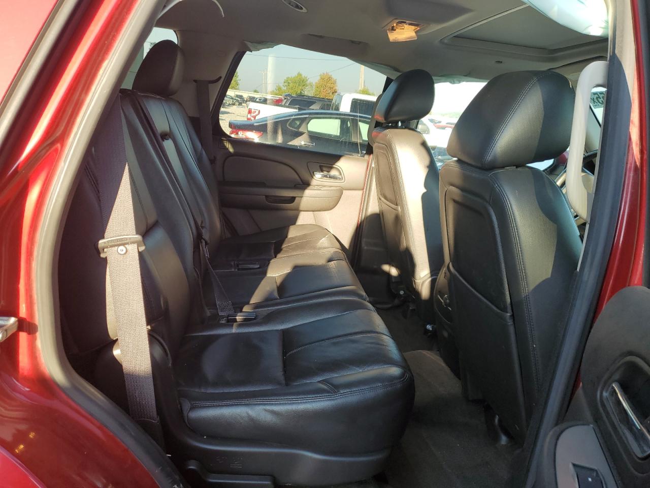 CHEVROLET TAHOE K1500 LT