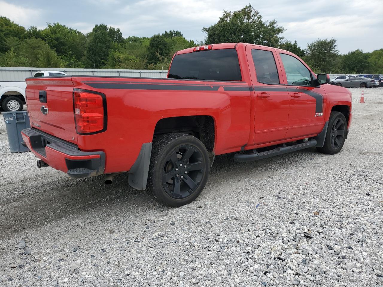 CHEVROLET SILVERADO K1500 LT