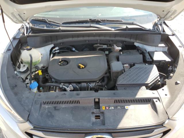 2018 HYUNDAI TUCSON SE KM8J23A42JU769784