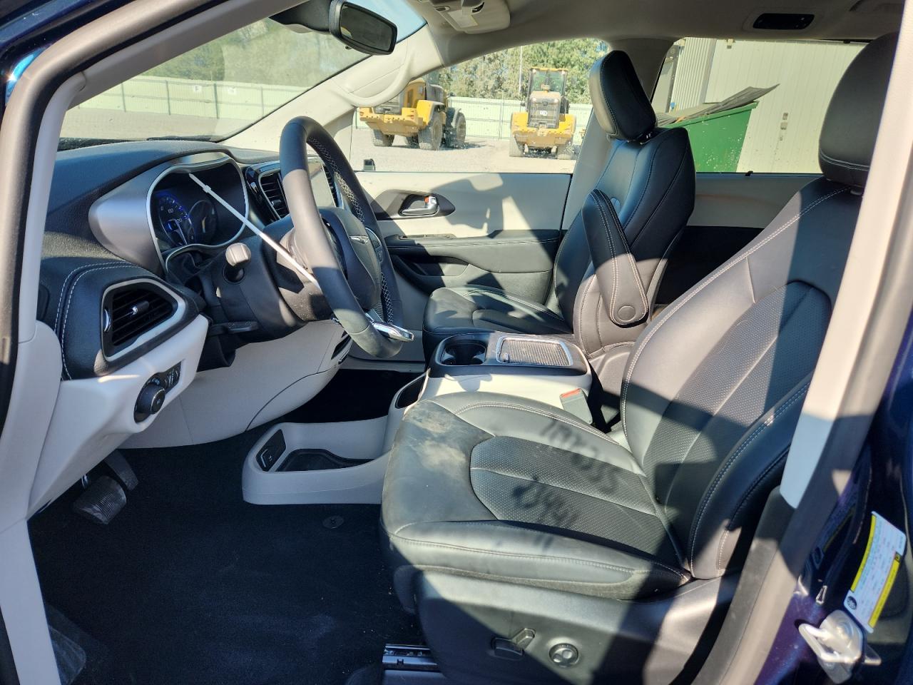 CHRYSLER PACIFICA TOURING L