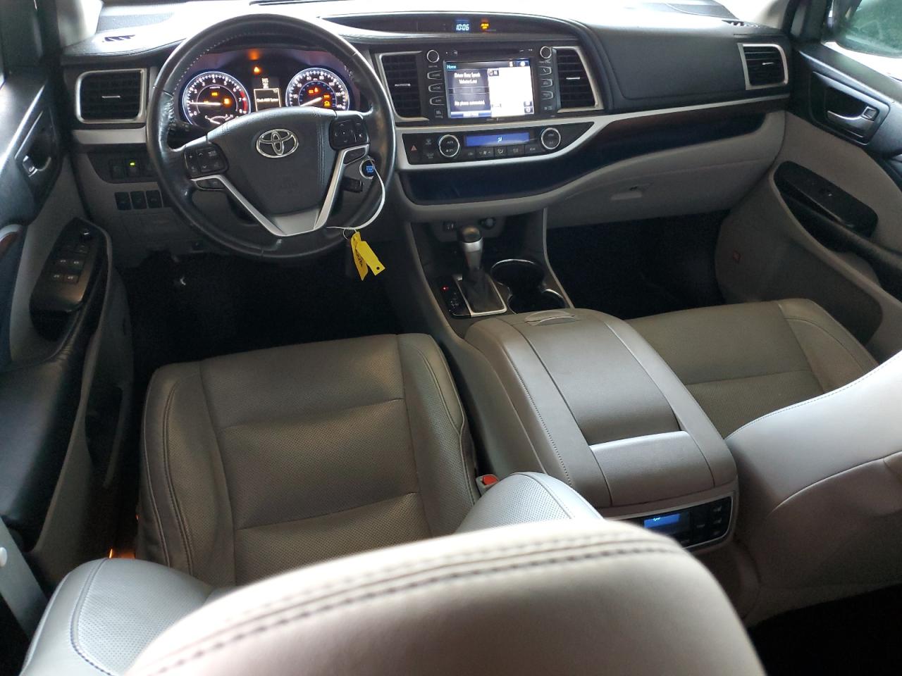TOYOTA HIGHLANDER LIMITED