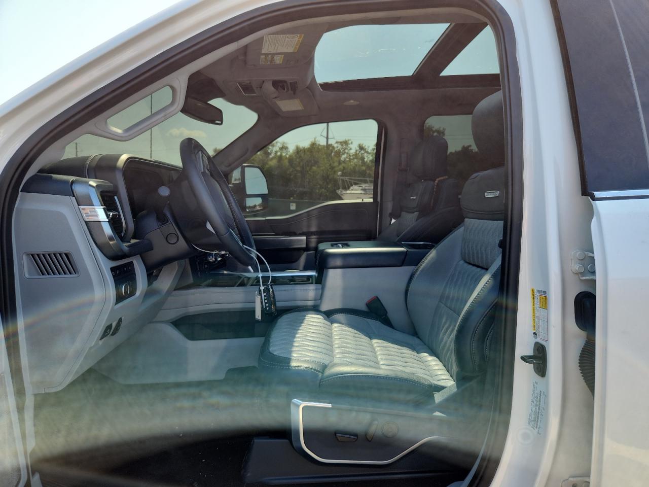 FORD F-350 SUPER DUTY