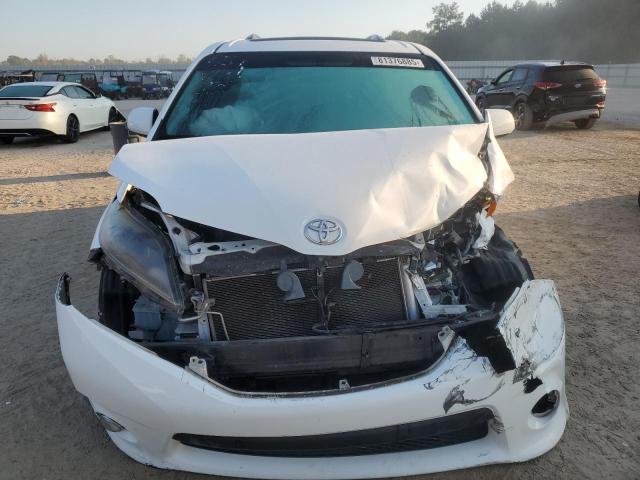 2016 TOYOTA SIENNA SE 5TDXK3DC4GS695699