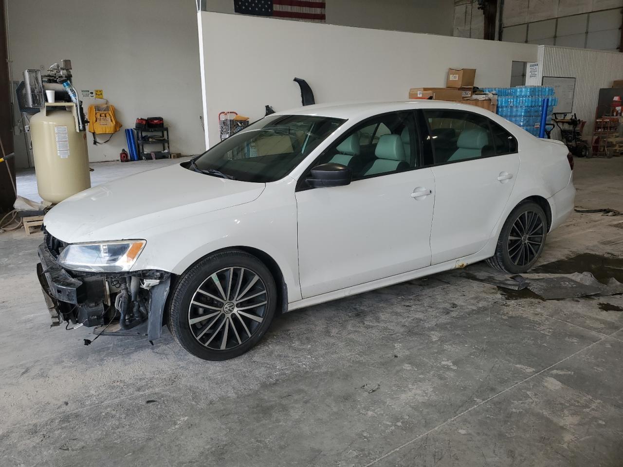 Lot #3256397334 2016 VOLKSWAGEN JETTA SPOR