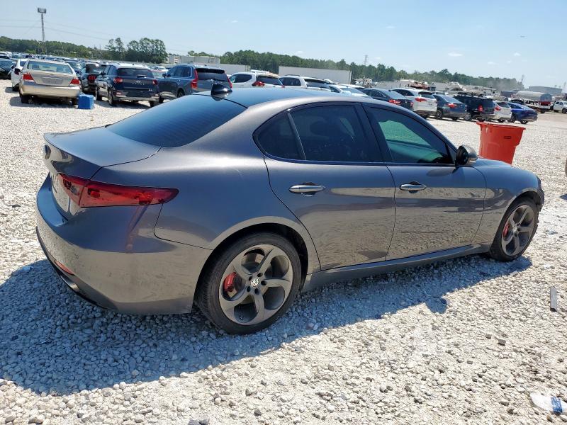 2017 ALFA ROMEO GIULIA Q4 ZARFAEDNXH7551152