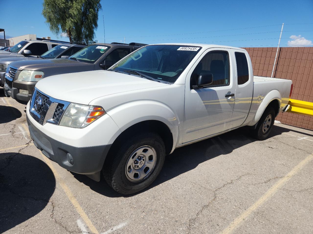 NISSAN FRONTIER S