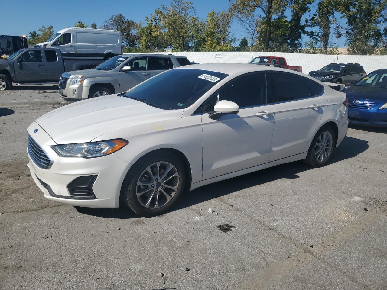 FORD FUSION SE