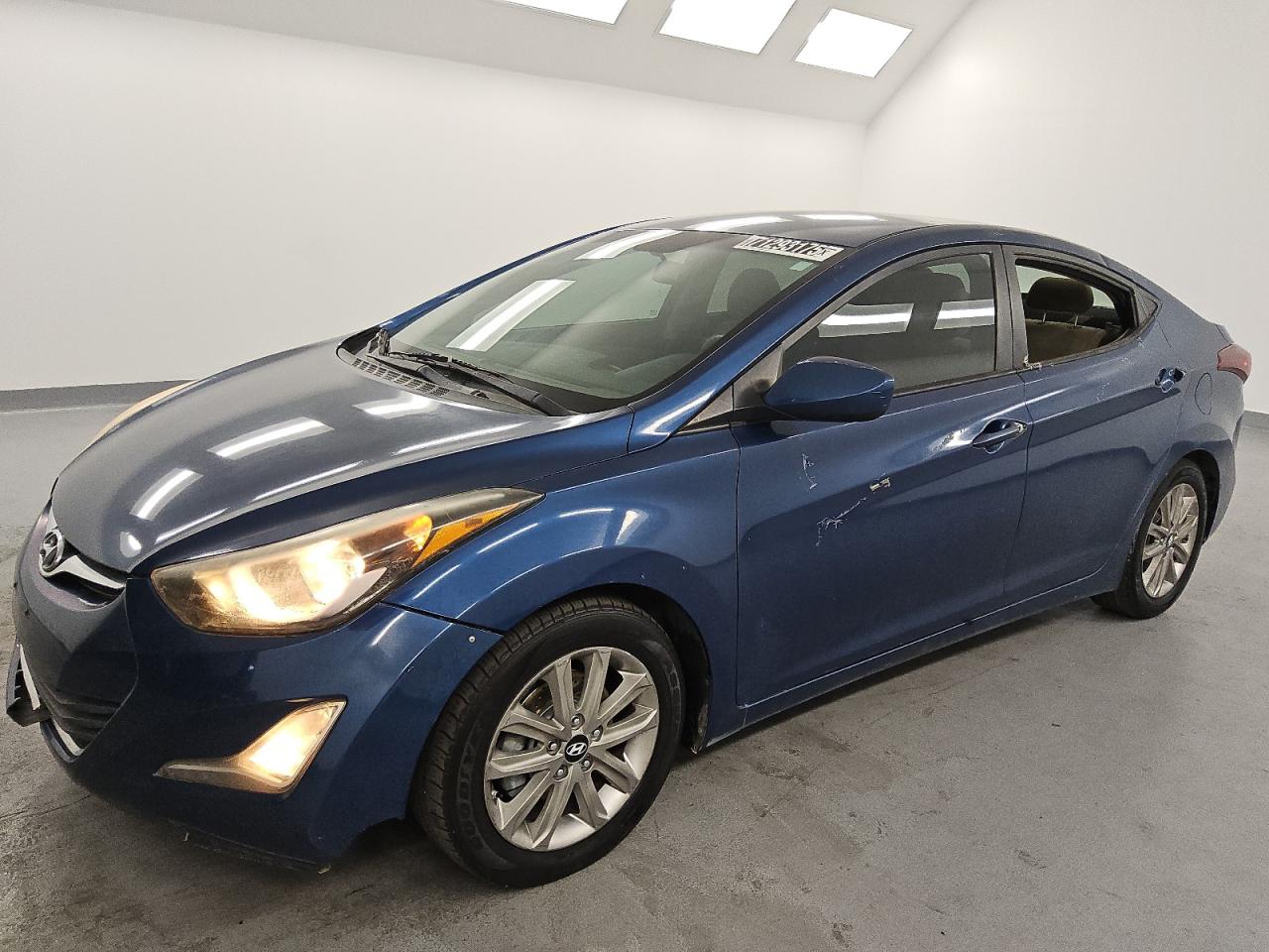 HYUNDAI ELANTRA SE