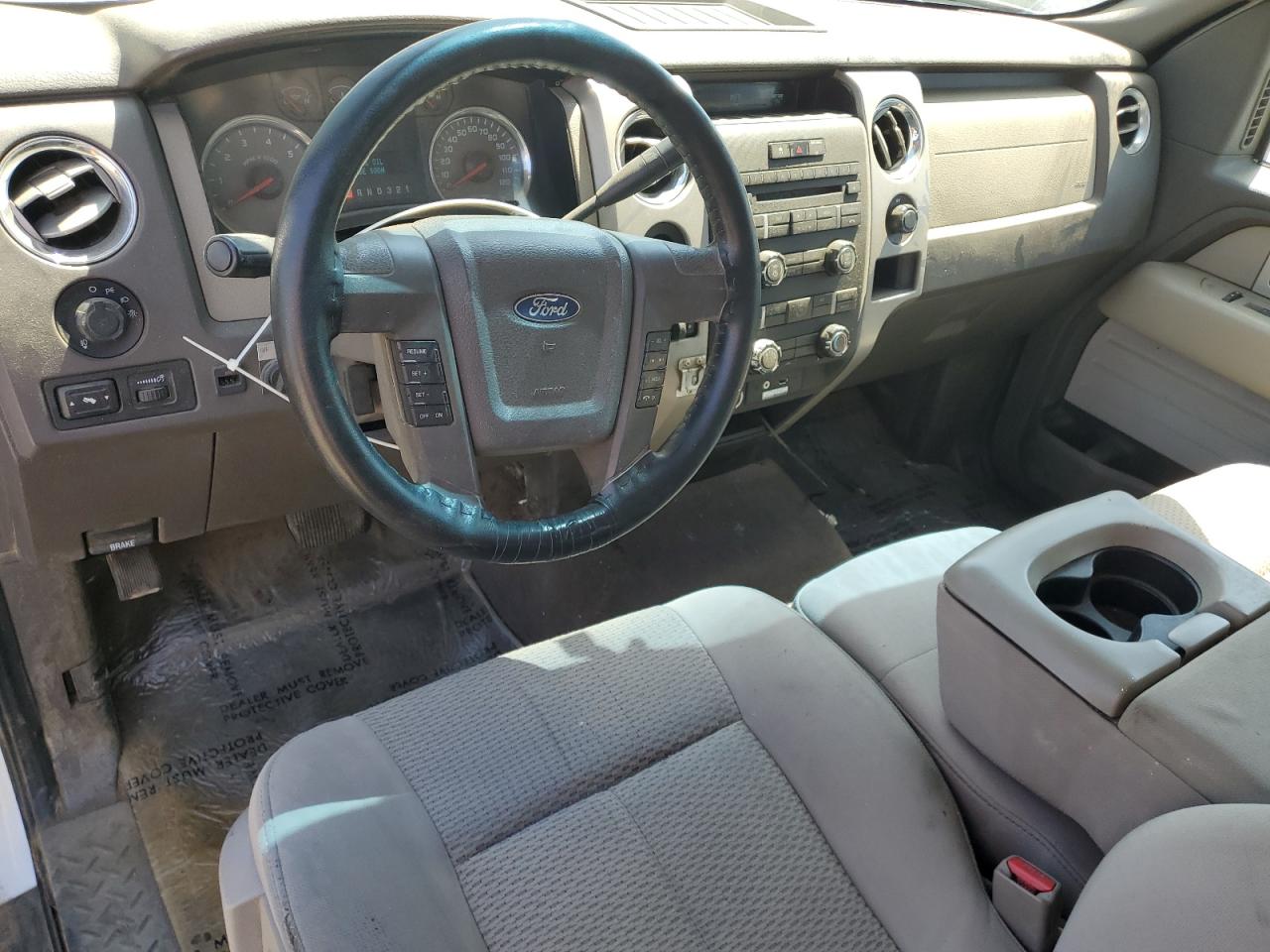 FORD F-150 SUPER CAB