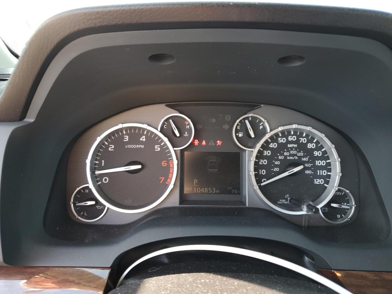 TOYOTA TUNDRA CREWMAX LIMITED