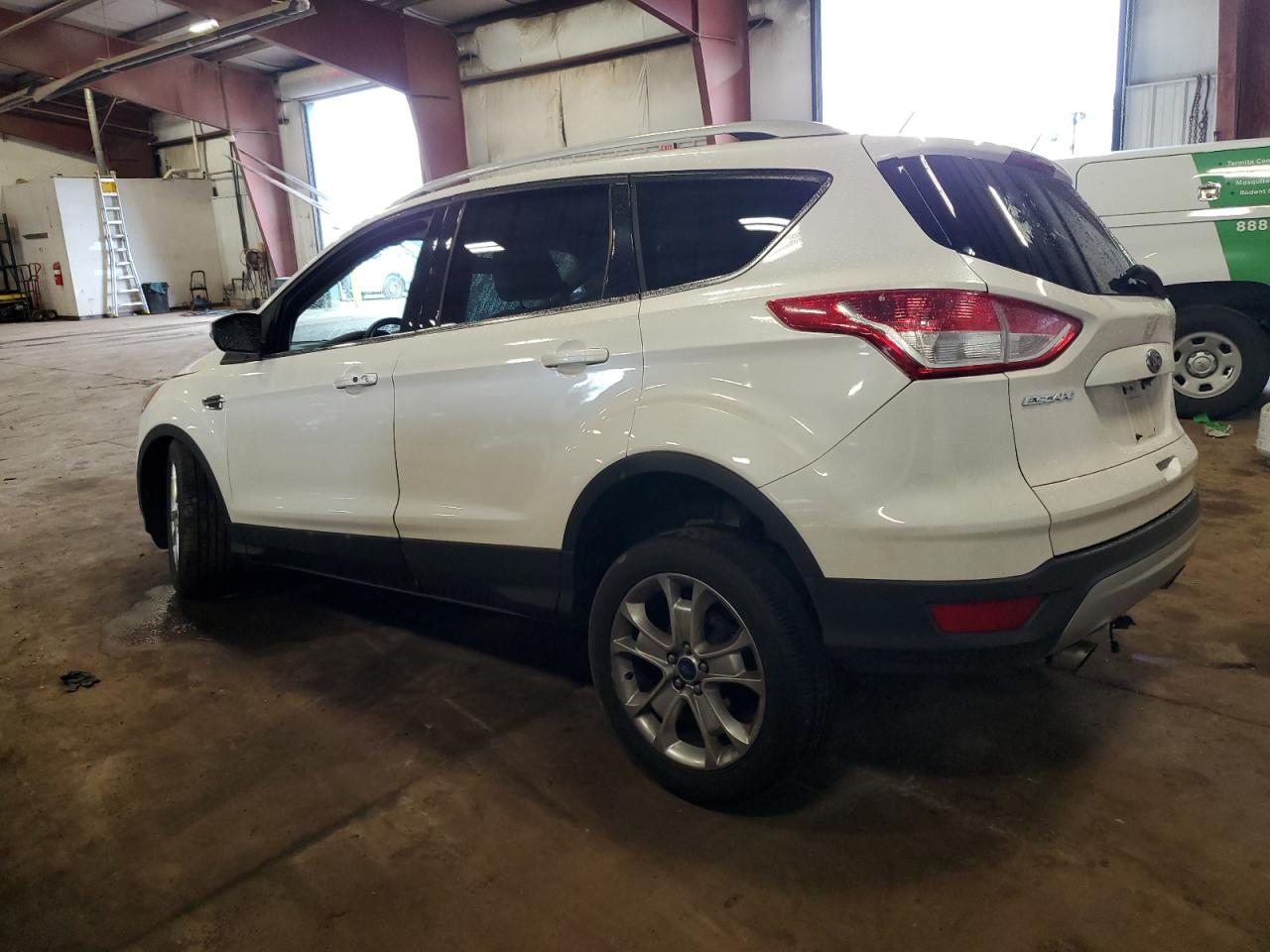 FORD ESCAPE TITANIUM
