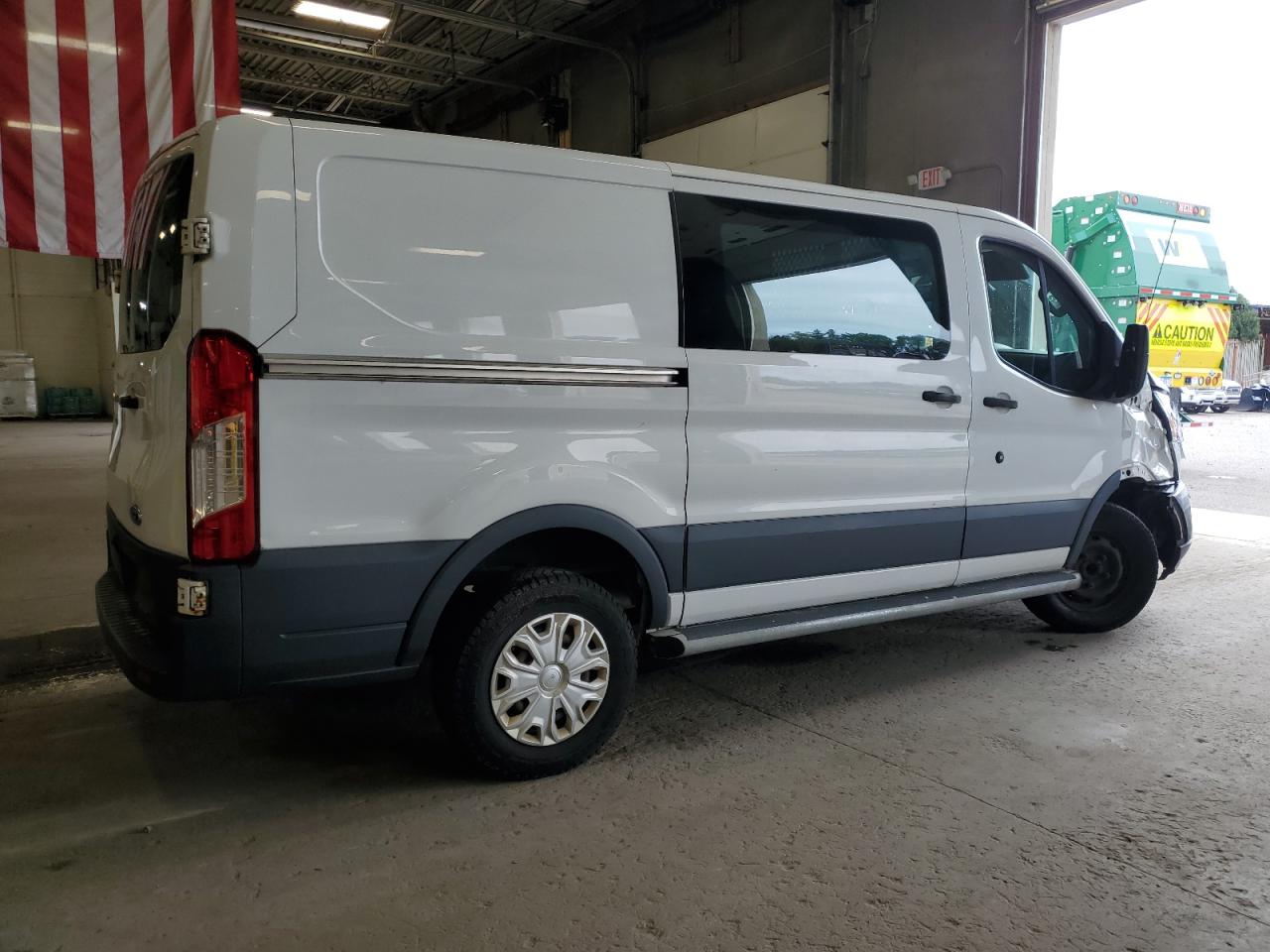 FORD TRANSIT T-250